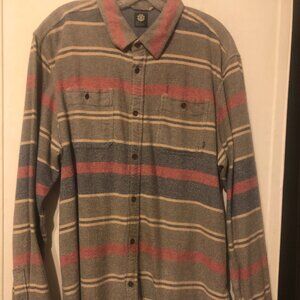 Element L/S button up in XL and Black/Grey/red and beige Stripes